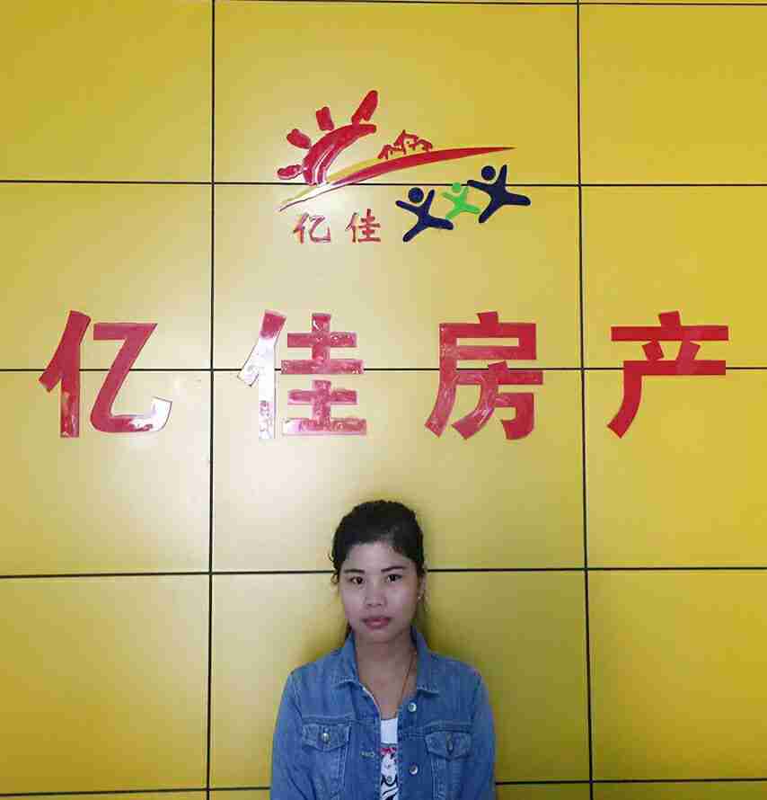 董策
